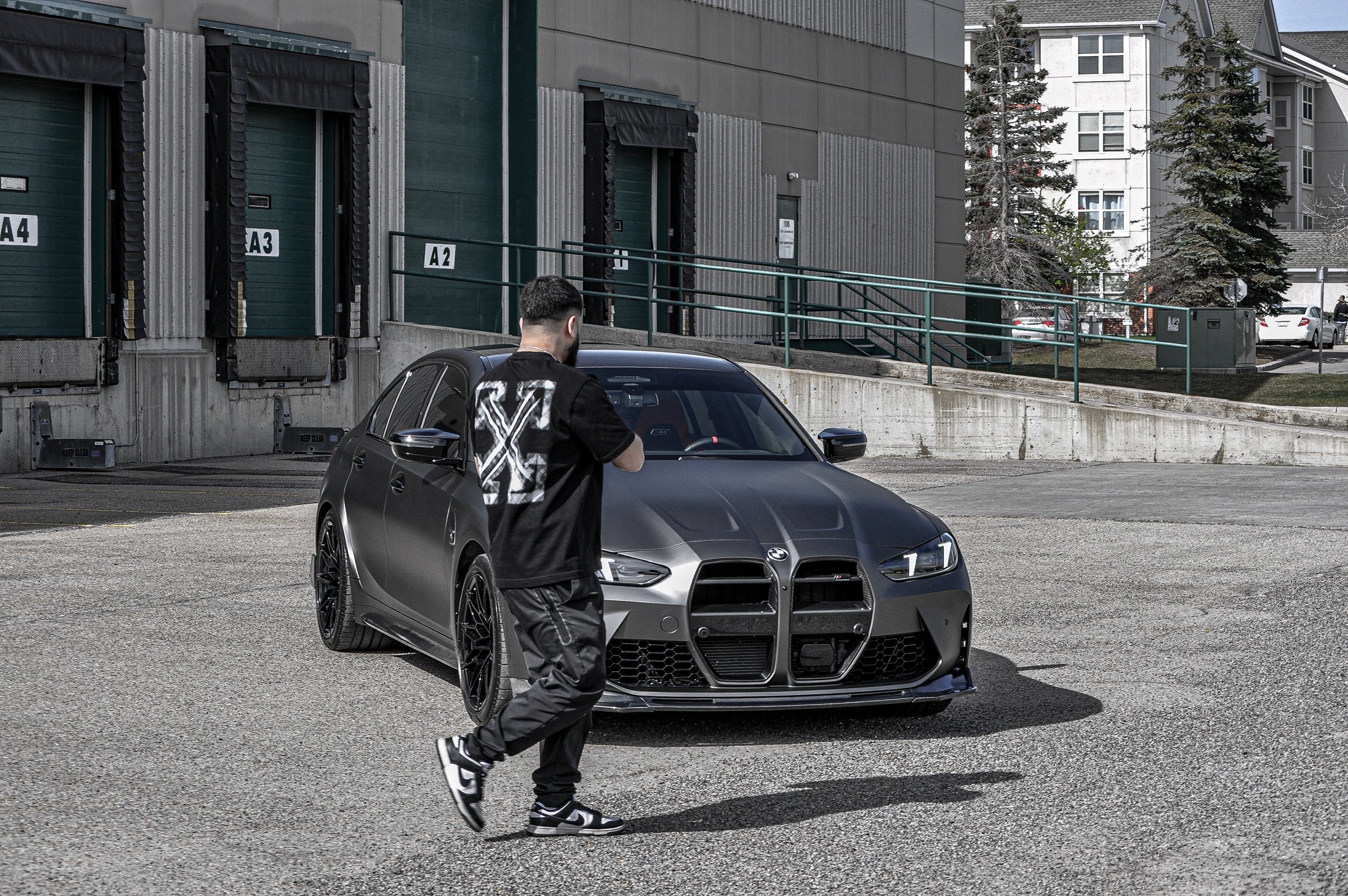 Matte vs Gloss Car Wrap: Which Finish Is Right for You?
